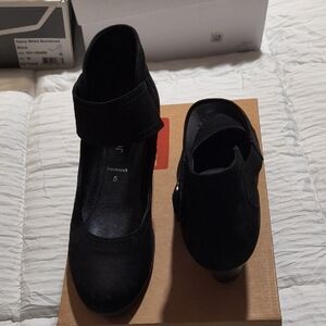 Gabor Black Women's Heels